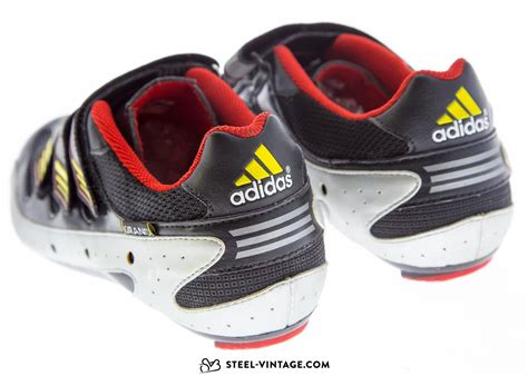 adidas girano